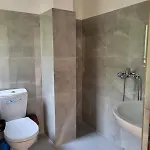 Hotel Liqeni *
